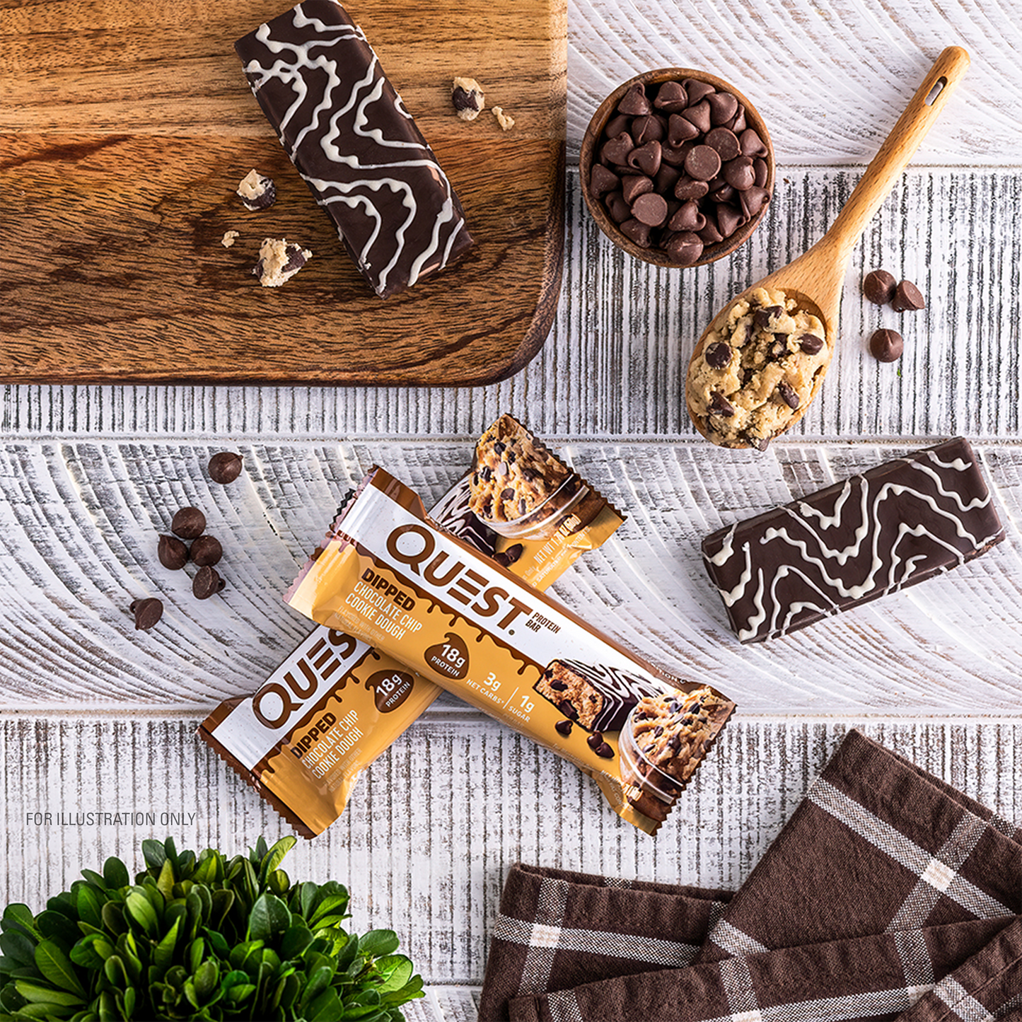 dipped-chocolate-chip-cookie-dough-protein-bar-e9 qst-012268_dipped-chocolate-chip-cookie-dough-protein-bar_7.png