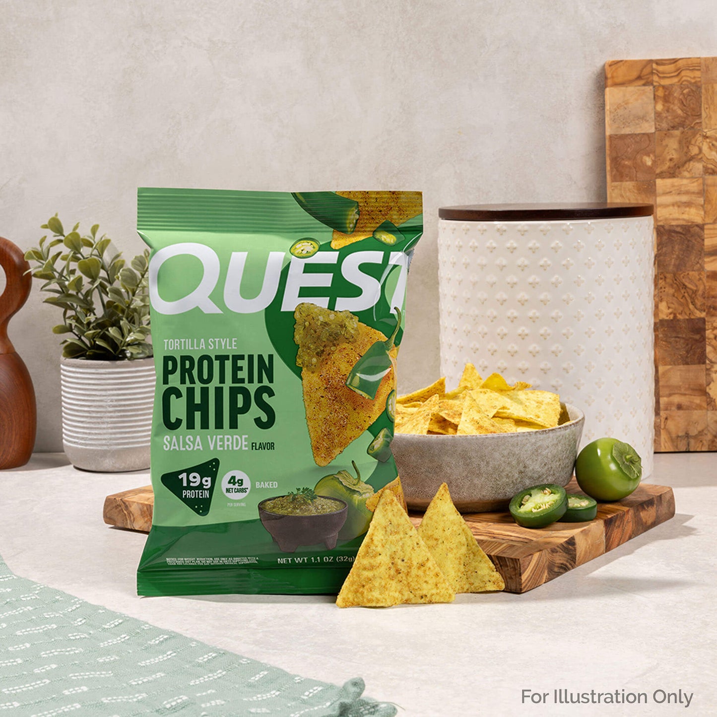 salsa-verde-tortilla-style-protein-chips-e4 qst-016419-salsa-verde-tortilla-style-protein-chips_5.jpg